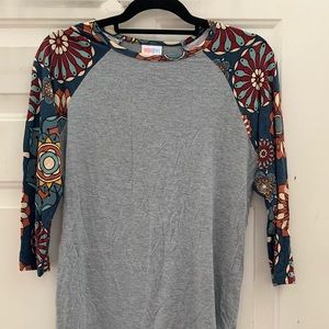LuLaRoe Xs Randy medallion print